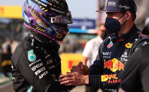 Hubungan Antara Lewis Hamilton dan Max Verstappen Jadi Hancur Karena Insiden Ini