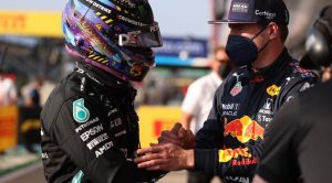 Hubungan Antara Lewis Hamilton dan Max Verstappen Jadi Hancur Karena Insiden Ini